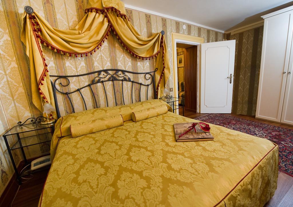 Locanda Antico Fiore Hotel Венеция Екстериор снимка