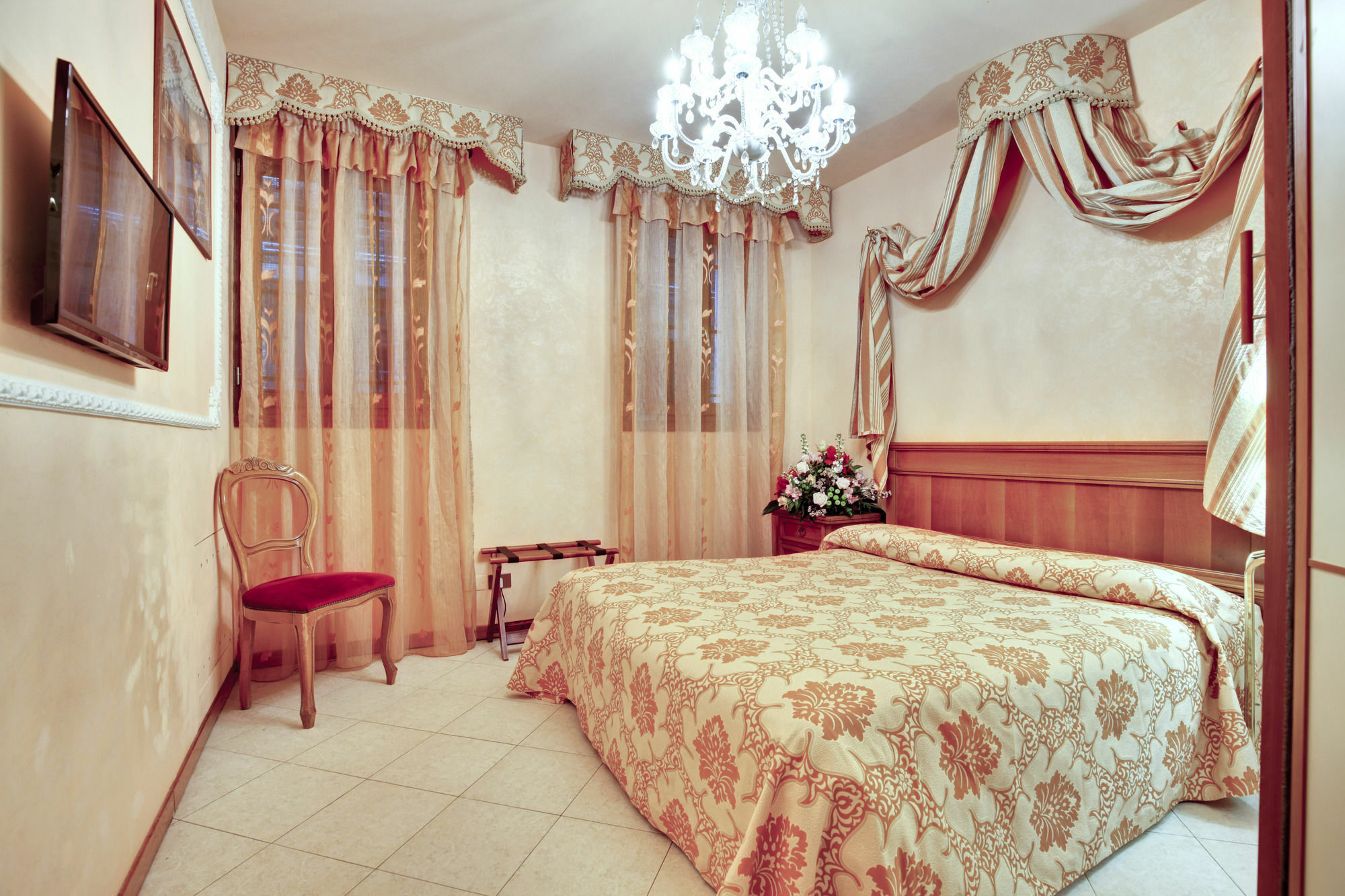 Locanda Antico Fiore Hotel Венеция Екстериор снимка